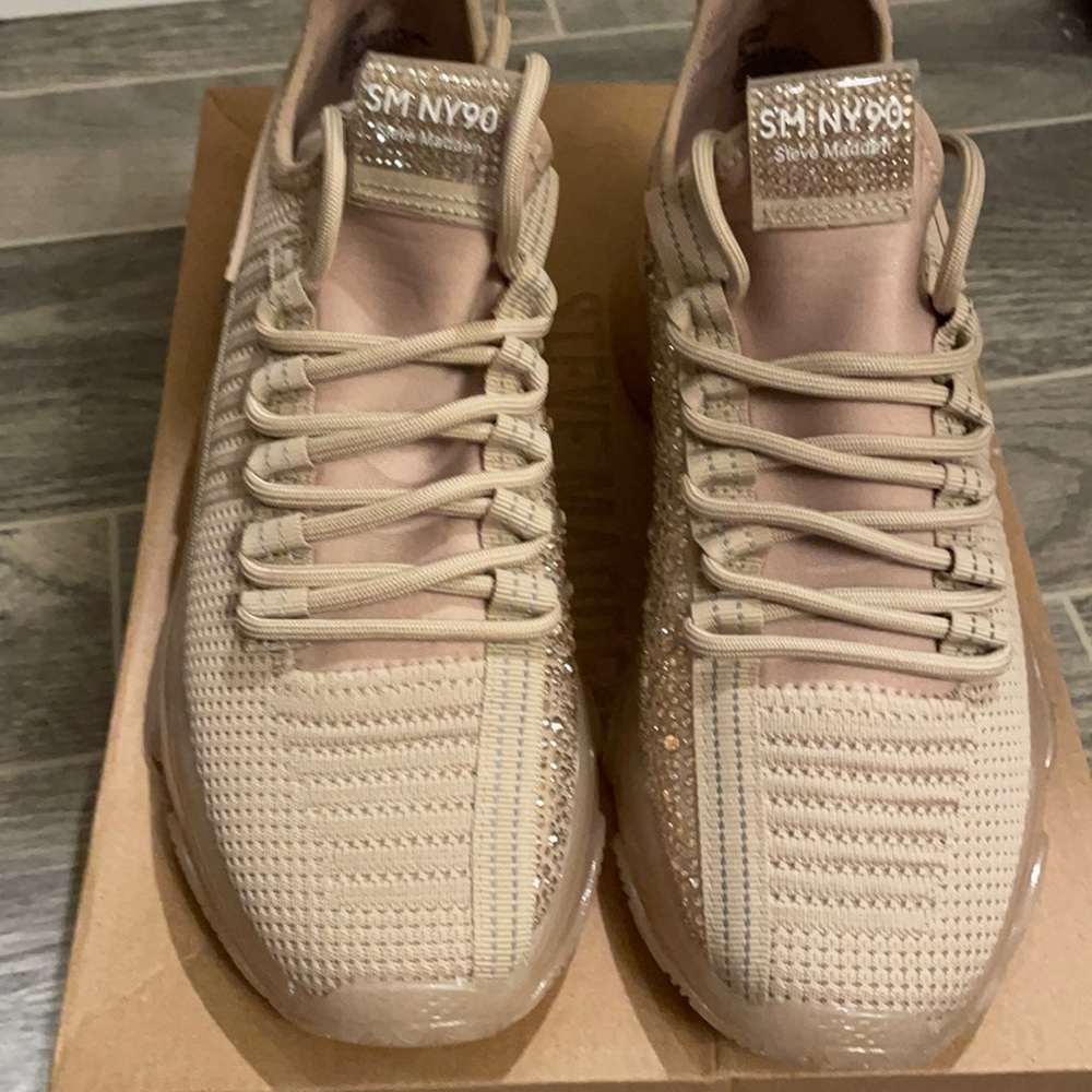 Steve Madden sneakers